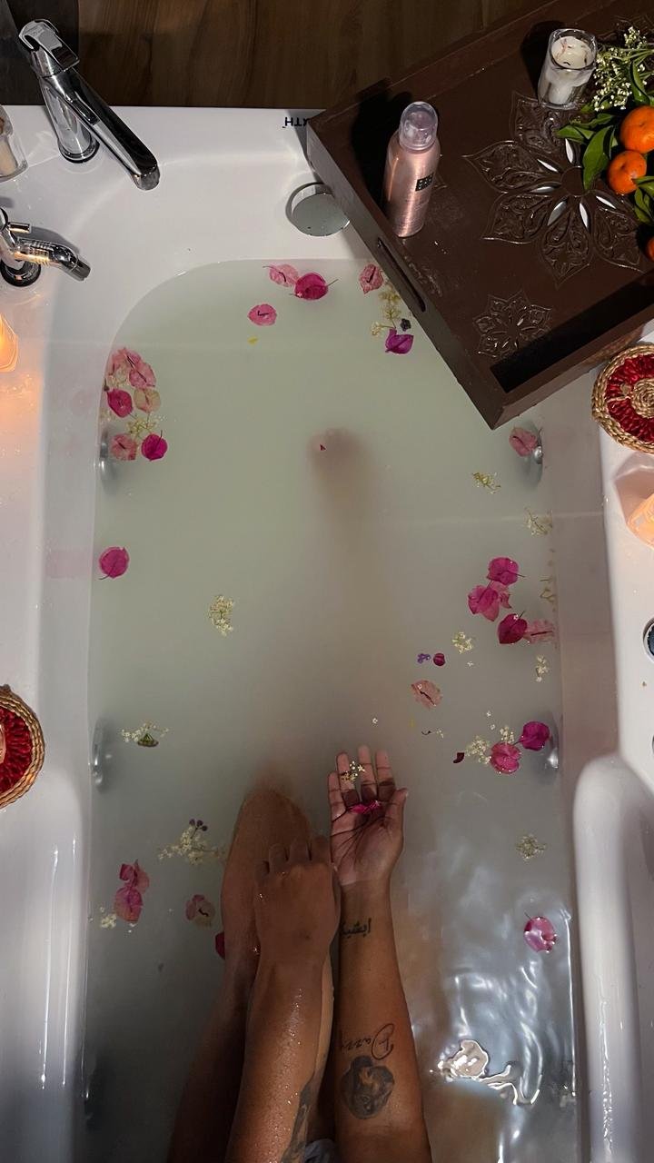 Celestia-the-luxury-jacuzzi-room