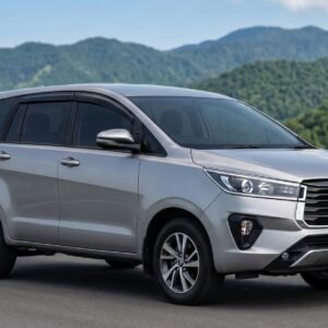 7 Seater car